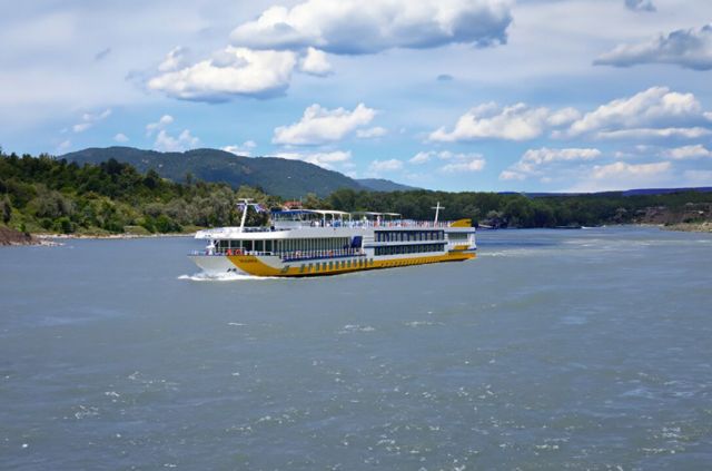 MS VistaMilla Kreuzfahrt - 16 Nächte - Große Donauvielfalt ab 21.04.26