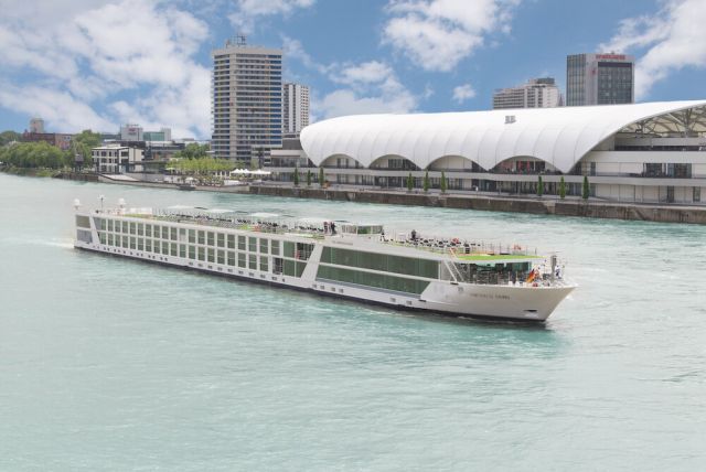 Emerald Dawn - 10 Nächte - Zürich - Luzern & Juwelen des Rheins vom 15.07.26 bis 25.07.26 mit Zürich, Luzern, Basel, Breisach am Rhein, Kehl, Heidelberg, Koblenz, Amsterdam Emerald Dawn Kreuzfahrt - 10 Nächte - Zürich - Luzern & Juwelen des Rheins ab 15.07.26