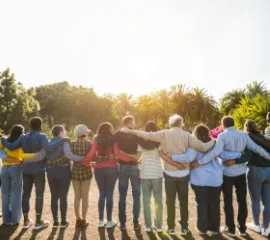 Von Senioren bis Familien, von Schwangeren bis Alleinreisenden: Entdecken Sie wichtigen Fragen und Antworten, damit Ihre Kreuzfahrt perfekt vorbereitet ist.