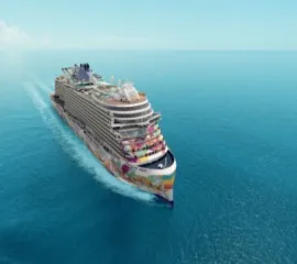Das Schiff Norwegian Aqua auf hoher See.