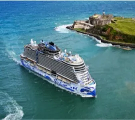 Die Norwegian Viva auf hoher See.