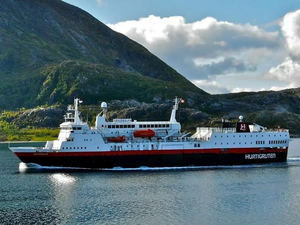 MS Vesteralen Kreuzfahrt am 24.10.2027 für 5 Nächte
