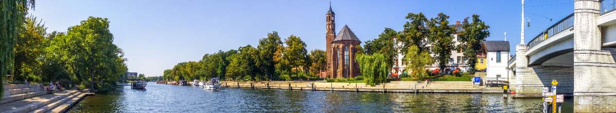 Das Panorama der Stadt Brandenburg an der Havel.