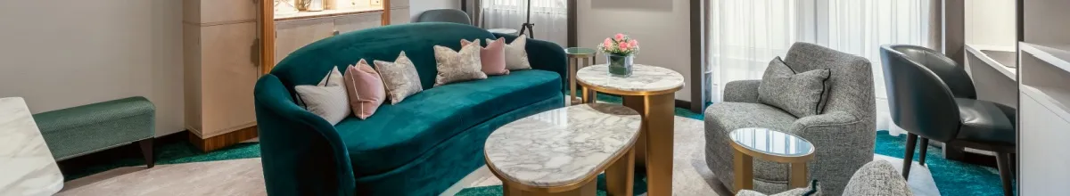 Die Reederei Cunard Line bietet Ihnen auf Ihrer Kreuzfahrt luxuriöse Kabinen und Suiten.