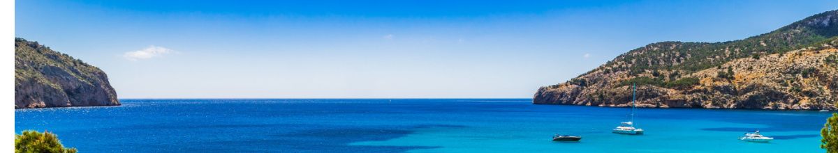 Die Fernen des Mittelmeeres, kleine Boote am Horizont
