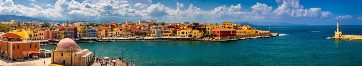 Panoramablick nach Chania vom Kreuzfahrthafen