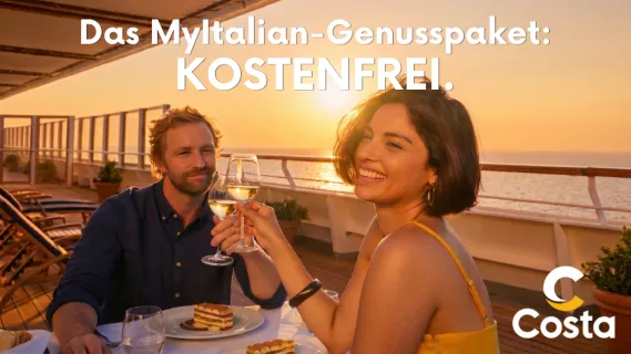 Eine brünette und eine blonde Frau genießen Cocktails auf dem Außendeck eines Costa Schiffes in den norwegischen Fjorden. Darüber Aufschrift: MyItalian Genusspaket kostenfrei, All Inclusive Angebote bis 02.03.2026
