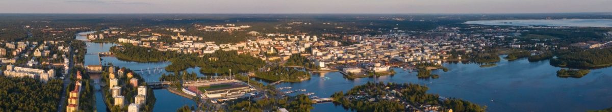Blick auf Oulu von oben.