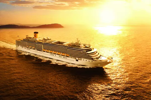 Mittelmeer-Kreuzfahrten ab Ende Juni Costa Deliziosa auf dem Meer