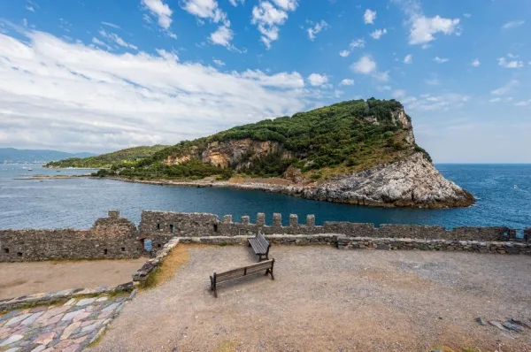 Insel Palmaria Die Insel Palmaria von der Küste Porto Veneres aus fotografiert.