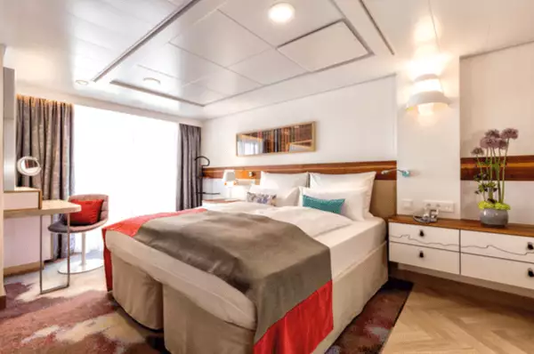 Themen Suite auf der Mein Schiff 4 Schlafbereich in Suite auf <i>Mein Schiff 4</i>