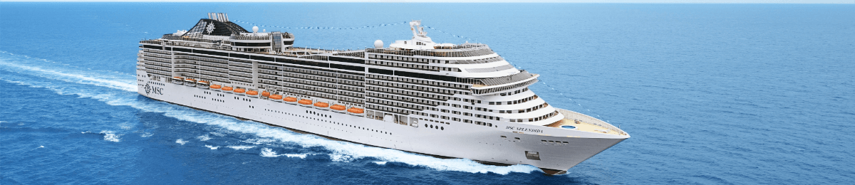 Seitenansicht der MSC Splendida auf dem Meer.
