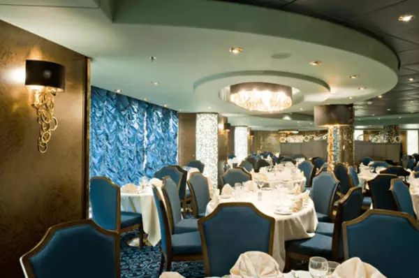 Das Restaurant Villa Verde an Bord der MSC Splendida Restaurant Villa Verde in schönem maritimen Ambiente an Bord der MSC Splendida.