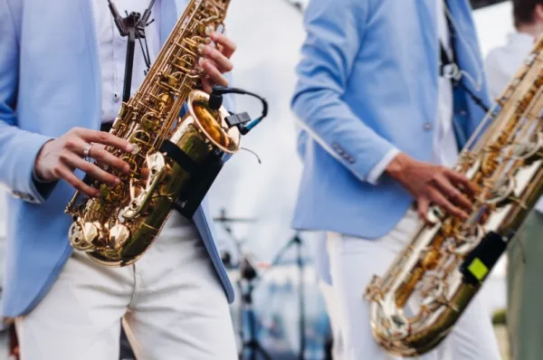Das Riverboat Jazz Festival auf der Seine mit AMADEUS Flusskreuzfahrten für Jazz, Musik und ein außergewöhnliches Erlebnis.