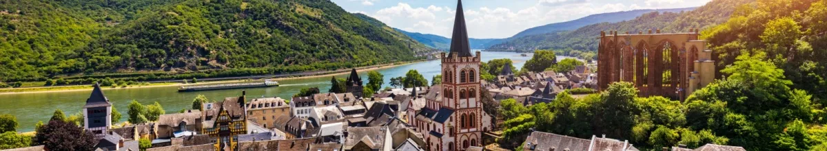 Europas Flüsse entdecken mit AMADEUS Flusskreuzfahrten Der Rhein bei schönstem Wetter: Erleben Sie die schönsten Orte an Europas Flüssen mit AMADEUS.
