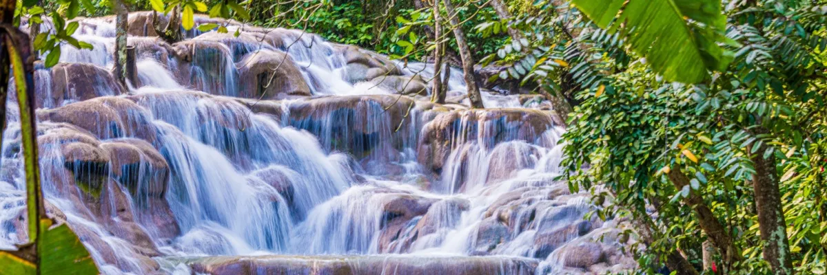 Mit AIDA in die Karibik: Dunn Die kaskadenförmigen Dunn