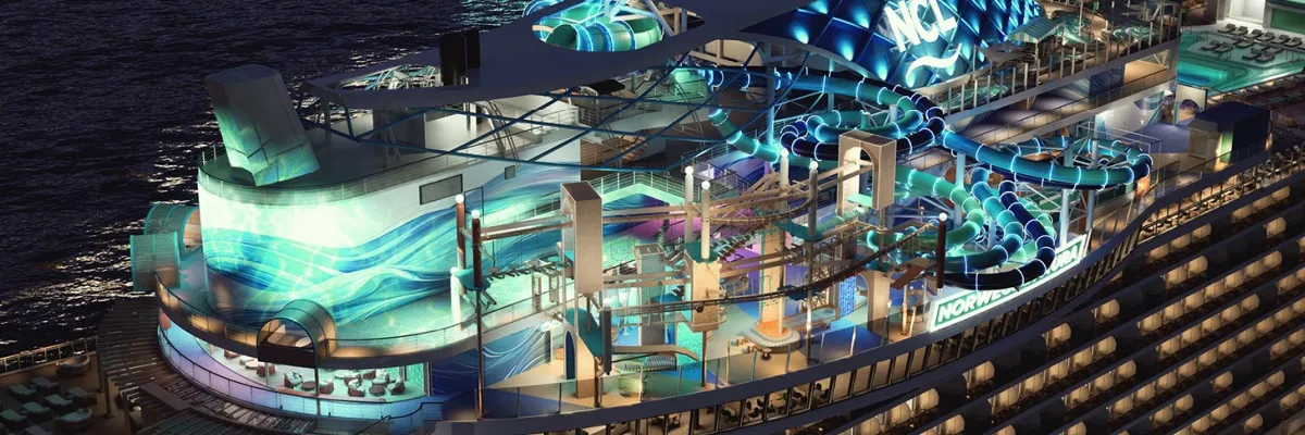 Ocean Heights™ auf der Norwegian Aura mit Hochseilgarten, Wasserrutschen, Pools und mehr.