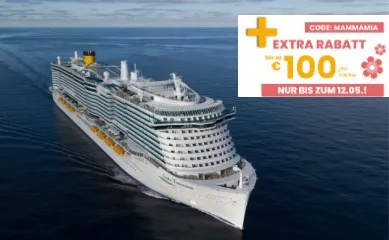 Frontansicht der Costa Toscana auf dem Meer. Rechts oben ein Angebotsbanner mit der Aufschrift Extra-Rabatt bis 100 € pro Kabine, Code MAMMAMIA, nur bis 12.05.2026