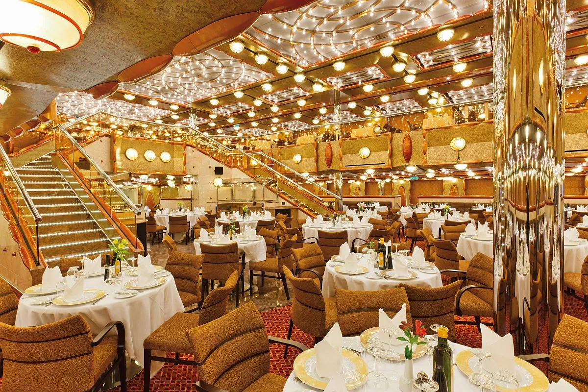 Die Costa Favolosa nimmt Sie mit auf eine kulinarische Weltreise.