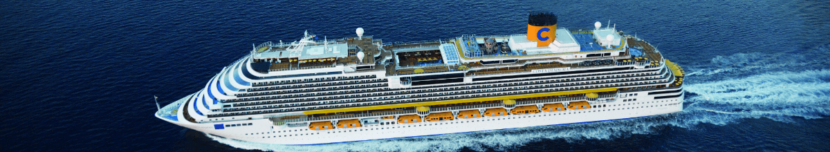 Seitenansicht der Costa Diadema auf dem Meer.