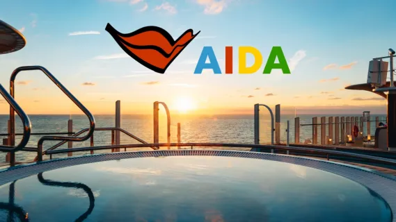 Sonnenaufgang über einem Whirlpool an Deck von AIDAcosma. Darüber das AIDA Logo mit rotem Kussmund und AIDA Schriftzug in blau, rot, gelb, grün.