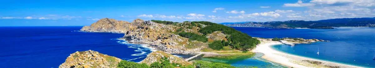 Landschaftspanorama der Illas Cíes in Vigo, Spanien