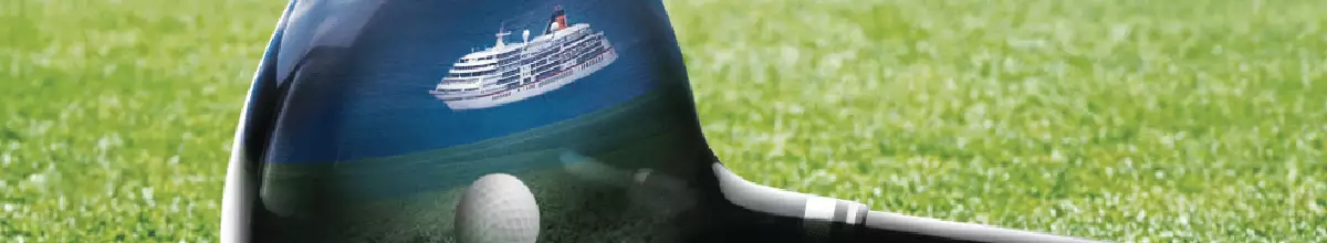 In einem Golfschläger spiegelt sich ein weißer Golfball sowie ein Kreuzfahrtschiff von Hapag-Lloyd.