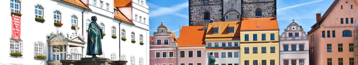 Häuser in verschiedenen Farben zieren die Stadt Wittenberge.