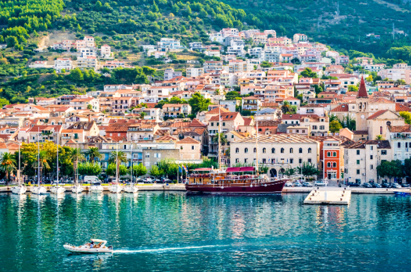 Hafenstadt An Der Adria Italien 4 Buchstaben Makarska: Kroatische Hafenstadt an der Adria