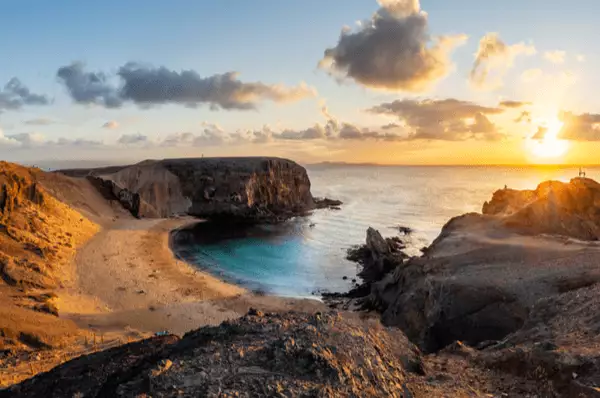Sonnenuntergang auf Lanzarote Sonnenuntergang am Papagayo Strand auf Lanzarote