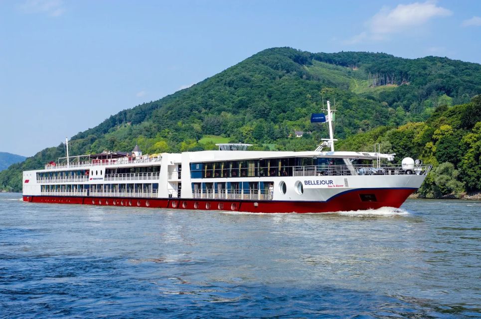 MS BELLEJOUR