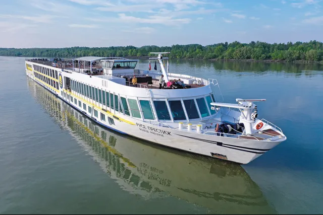 MS Rousse Prestige